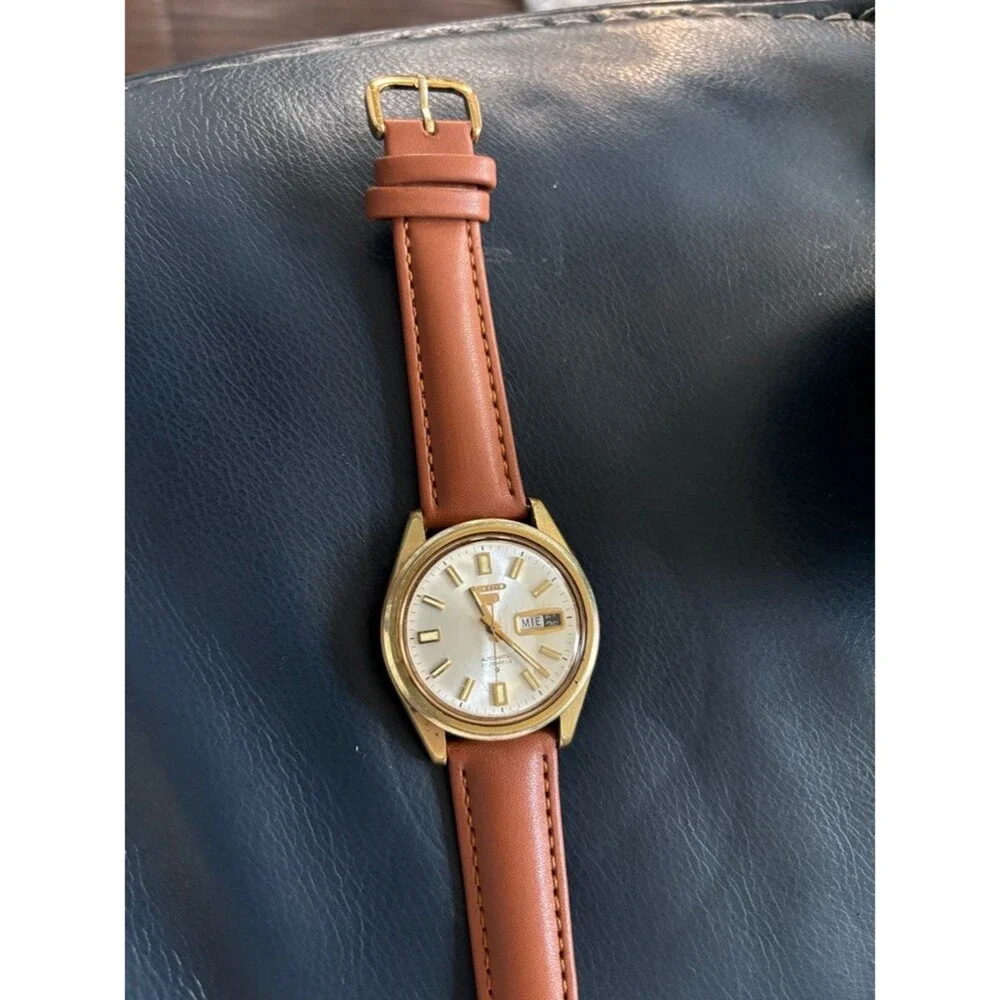 Seiko Two-Tone Gold and Silver Automatic Watch